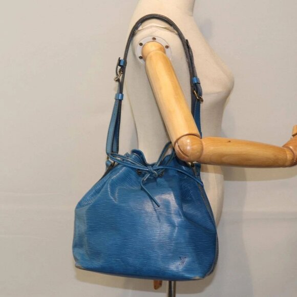 LOUIS VUITTON Epi Noe Shoulder Bag Toledo Blue LV Auth - Picture 14 of 16